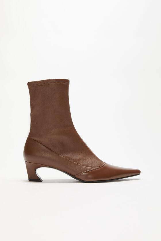 (image for) Robust Heeled ankle boots